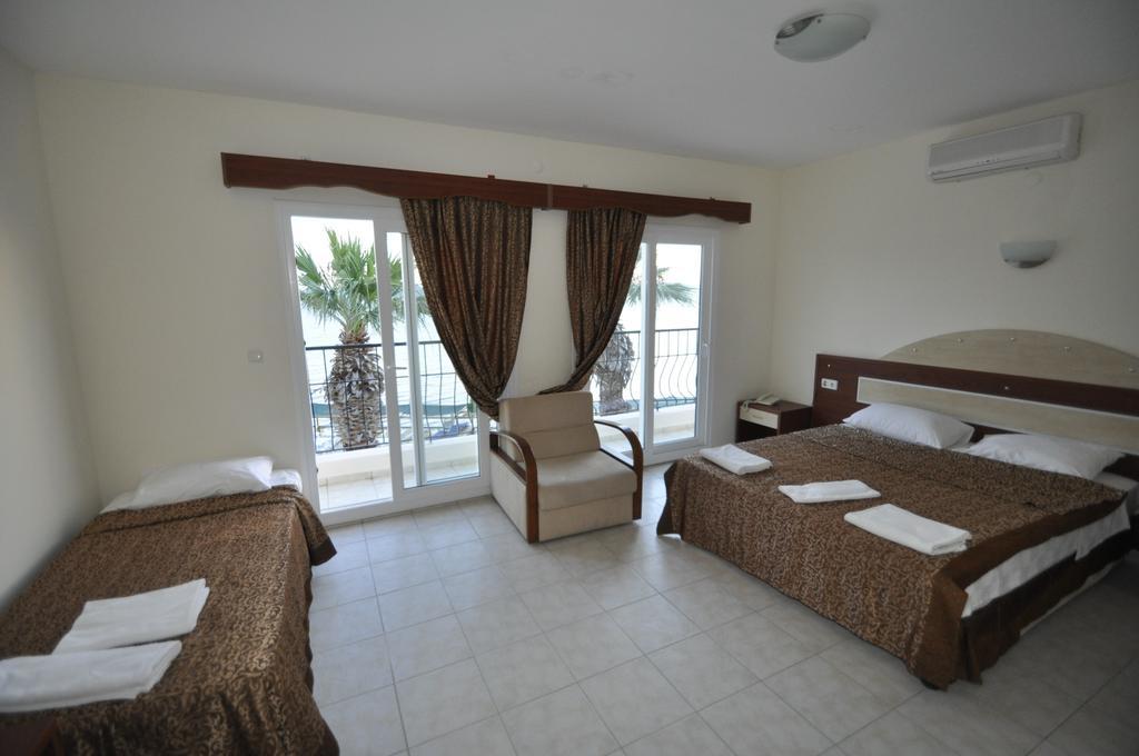 Ado Beach Hotel Turgutreis Bilik gambar